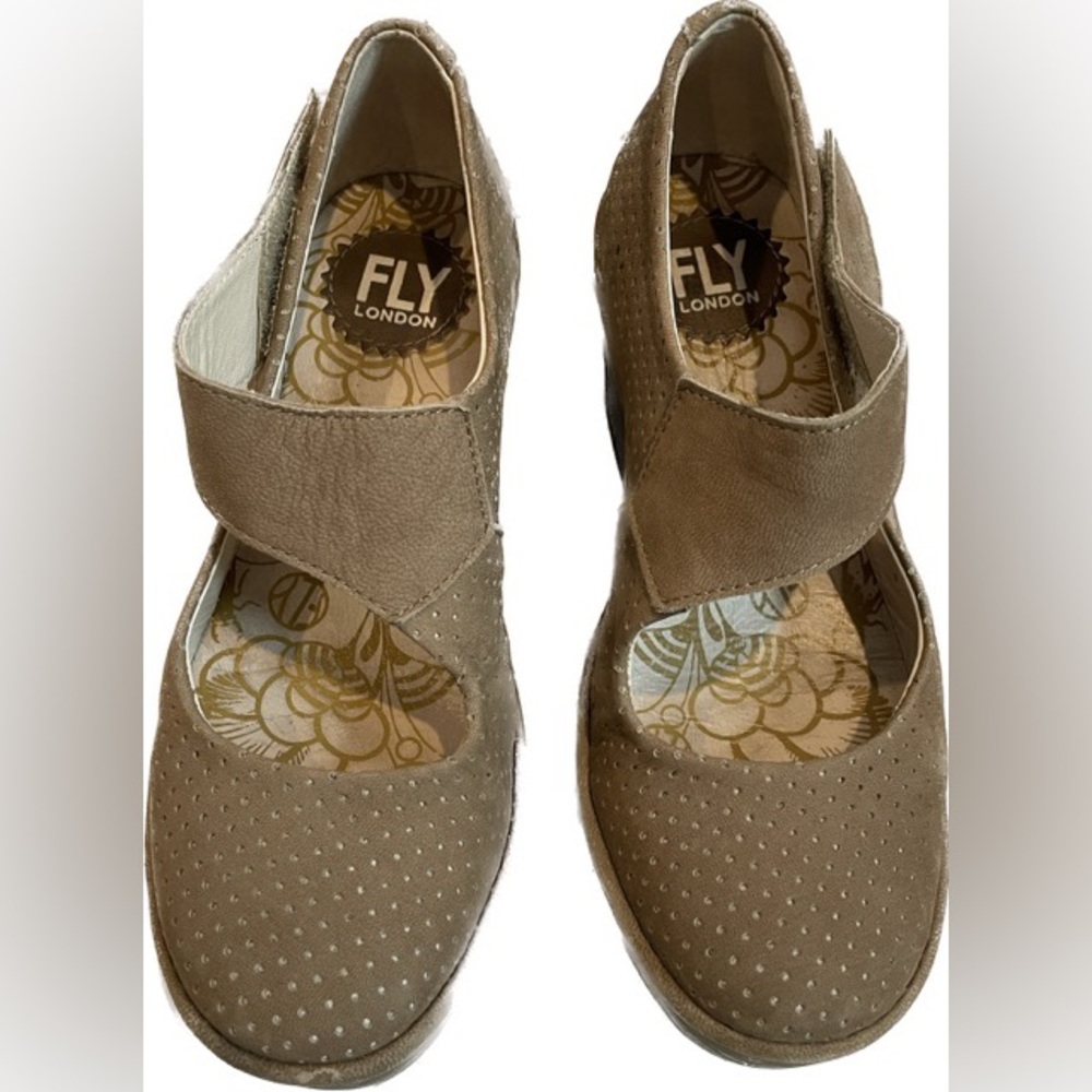 Fly London Yasi Wedges